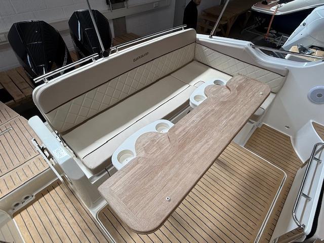 _Quicksilver_Activ_875_Sundeck_mit_2x_F250_ JOYSTICK _Quicksilver_Activ_875_Sundeck_mit_2x_F250_ JOYSTICK