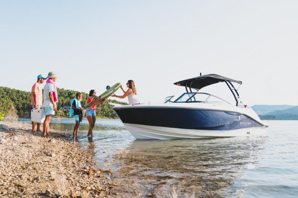 V20 Bowrider V20 Bowrider
