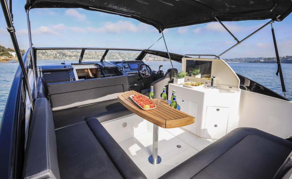 850 Voyager
