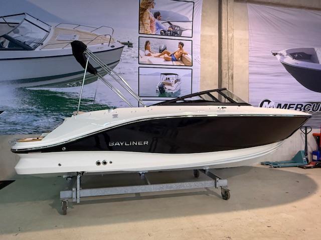 V20 Bowrider Outboard mit 175PS