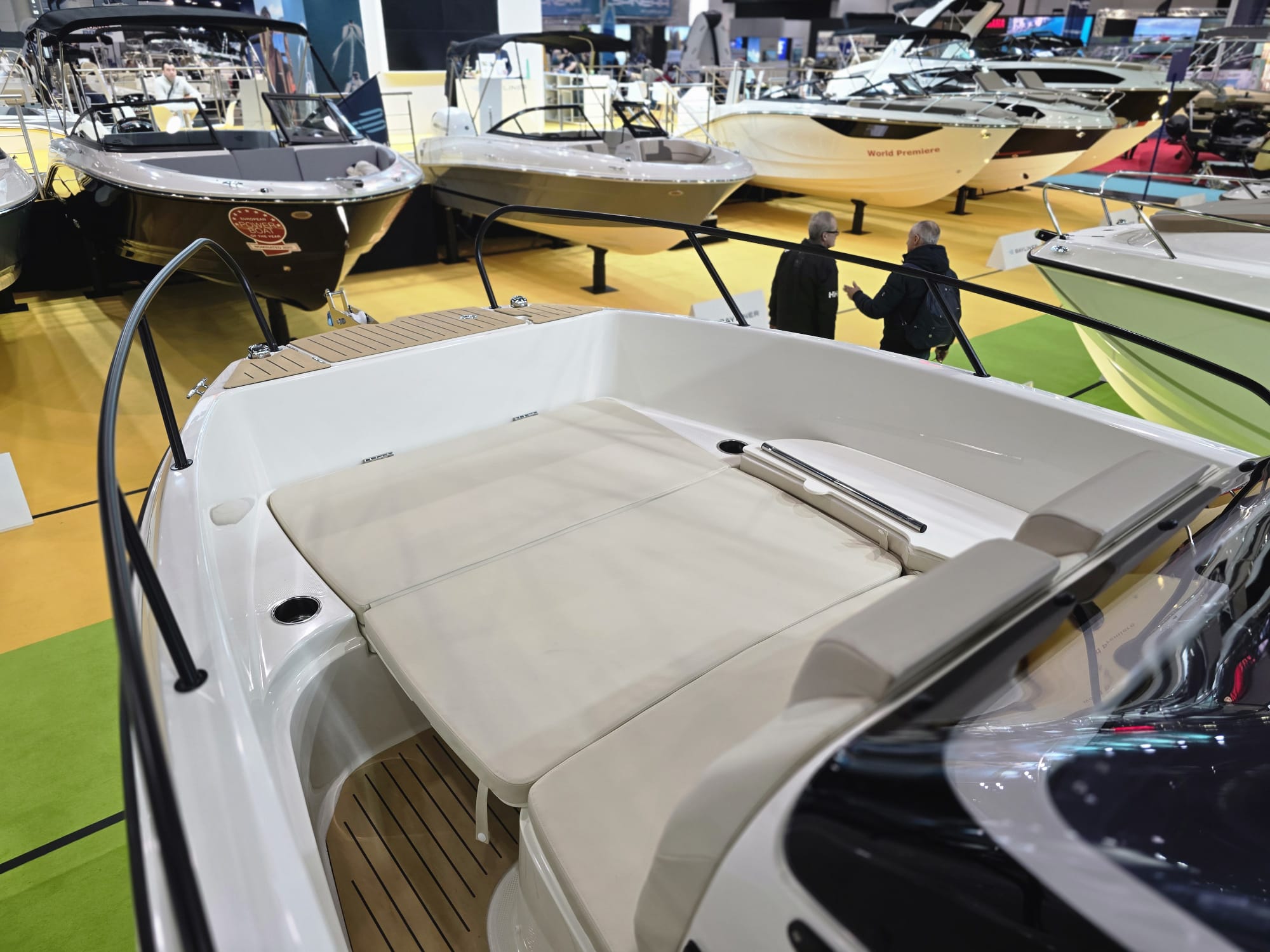 Quicksilver Activ 705 Open mit Mercury 200PS Lagerboot