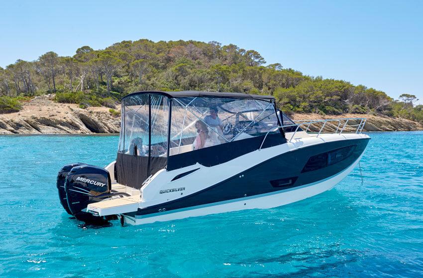 875 Sundeck mit 250 PS