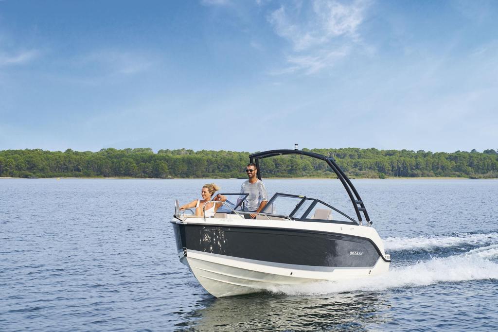 Activ 605 Bowrider Activ 605 Bowrider