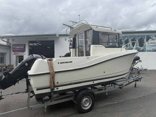 Quicksilver 555 Pilothouse mit Mercury F100 EFI Gebraucht