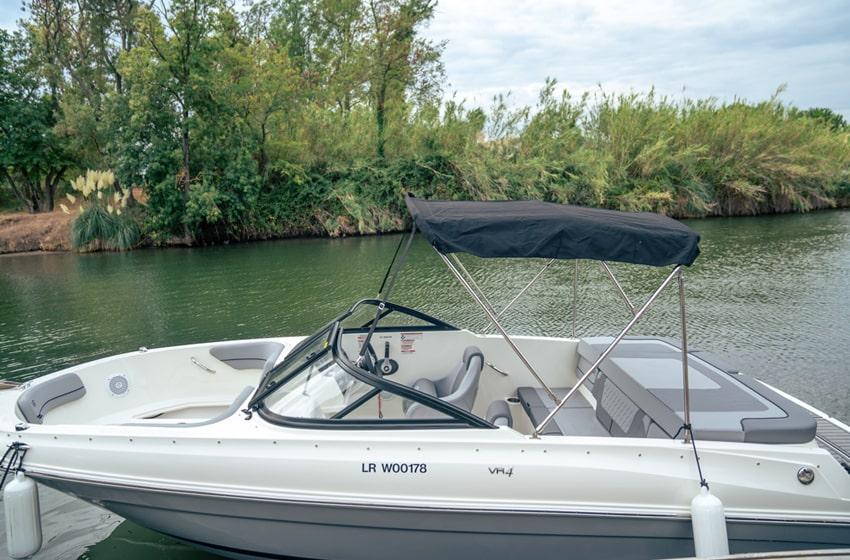 VR4 Bowrider Inboard