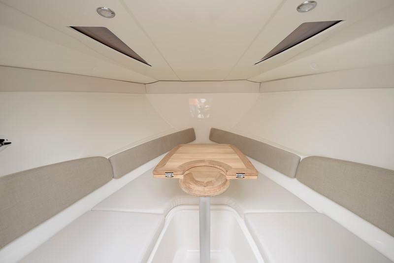 742R Cuddy Inboard