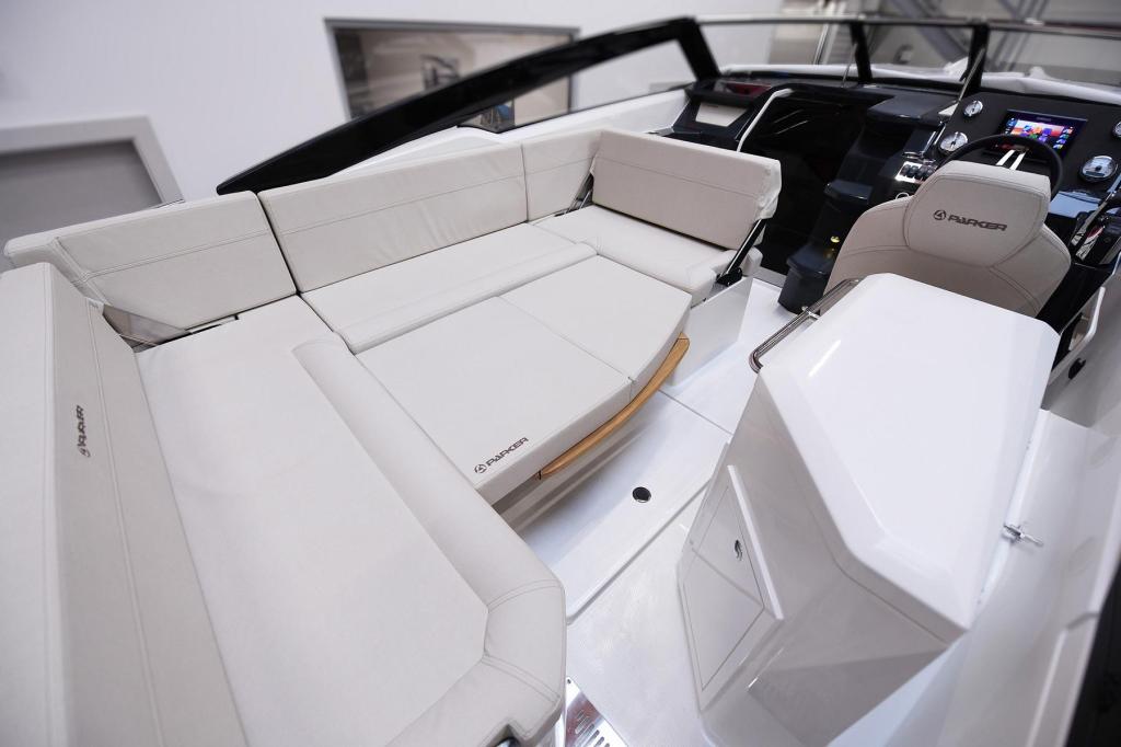 780 Escape inkl. 250 PS