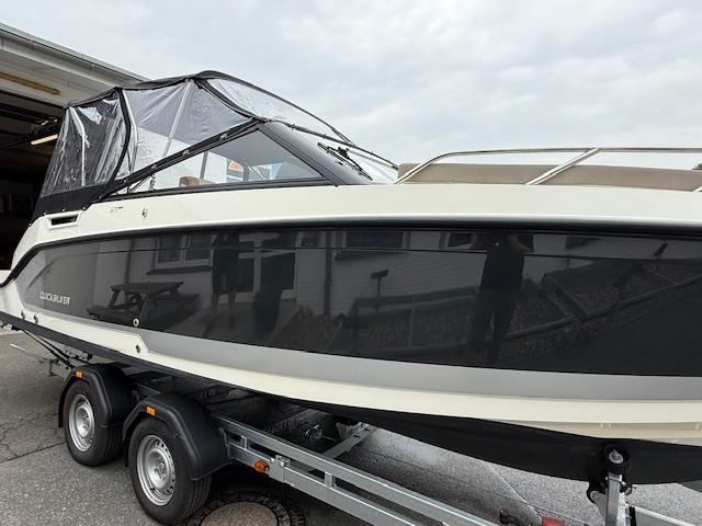675 Cruiser 225PS Trailer 675 Cruiser 225PS Trailer