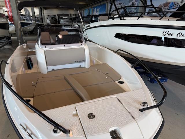 Activ 555 Open mit 80PS Activ 555 Open mit 80PS