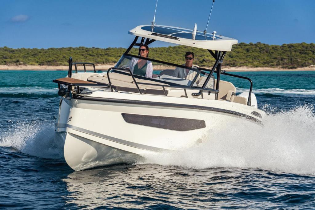 S 30 inkl. 2x F300 PS V8