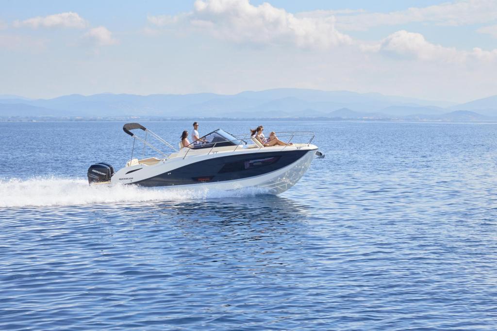 Activ 875 Sundeck