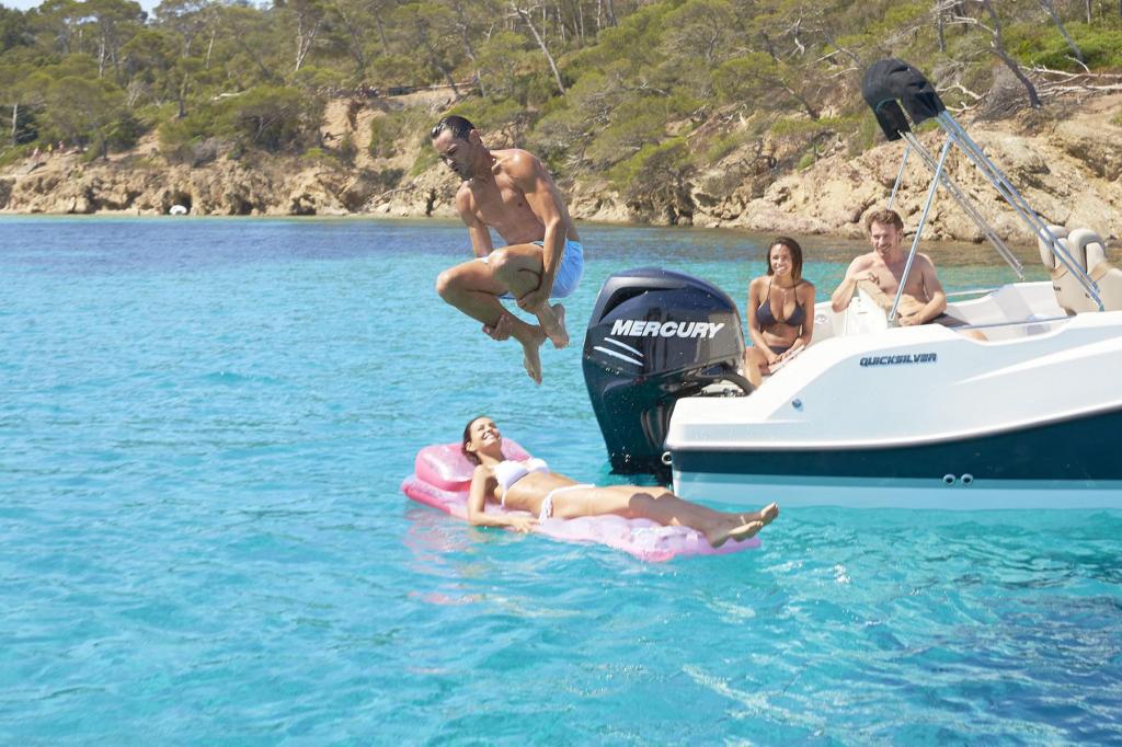 Activ 675 Sundeck mit 150 PS und Trailer