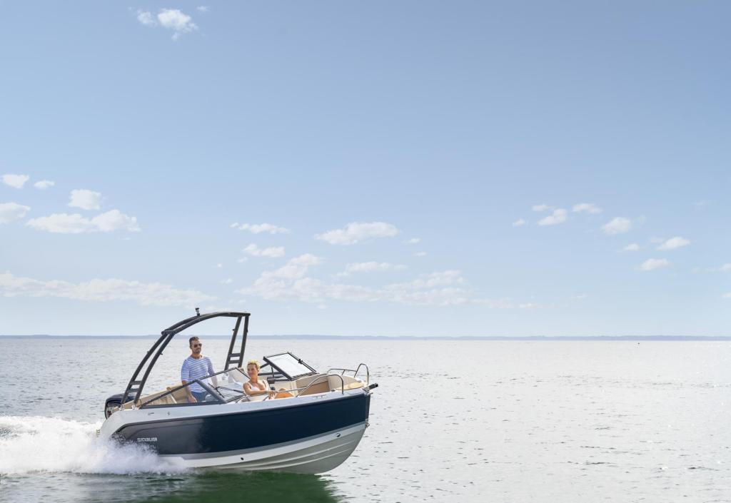 Activ 605 Bowrider Activ 605 Bowrider