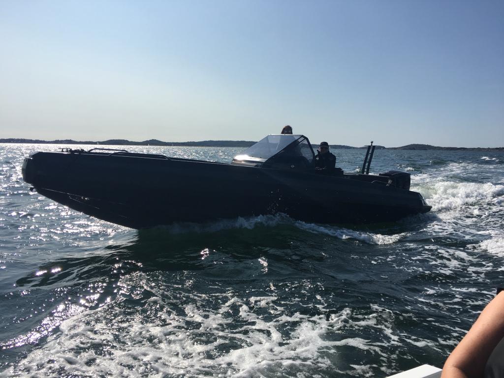 707 mit 175 PS und Trailer