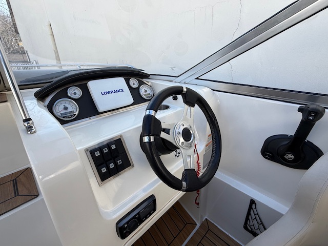 Quicksilver 645 Cruiser mit Mercury F150 und Trailer, Bj. 2015