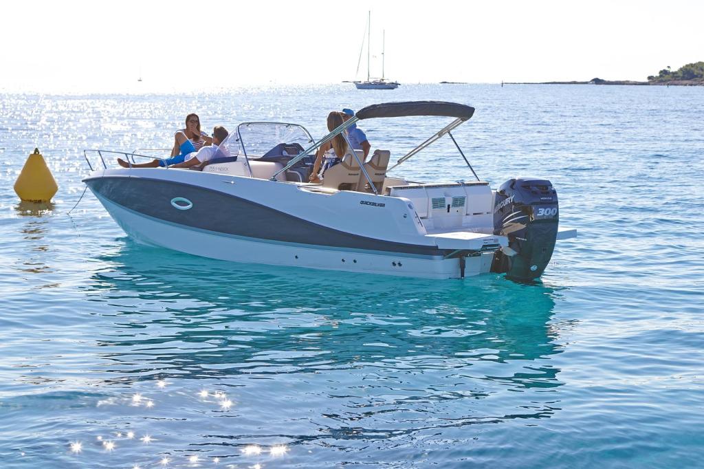 Activ 755 Sundeck Activ 755 Sundeck