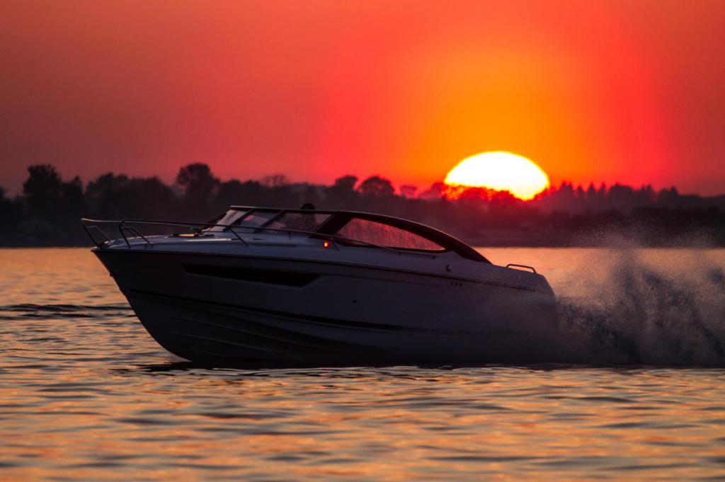 750 Day Cruiser inkl. 150 PS und Trailer