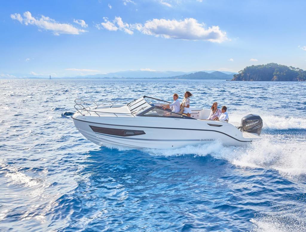 Activ 755 Cruiser