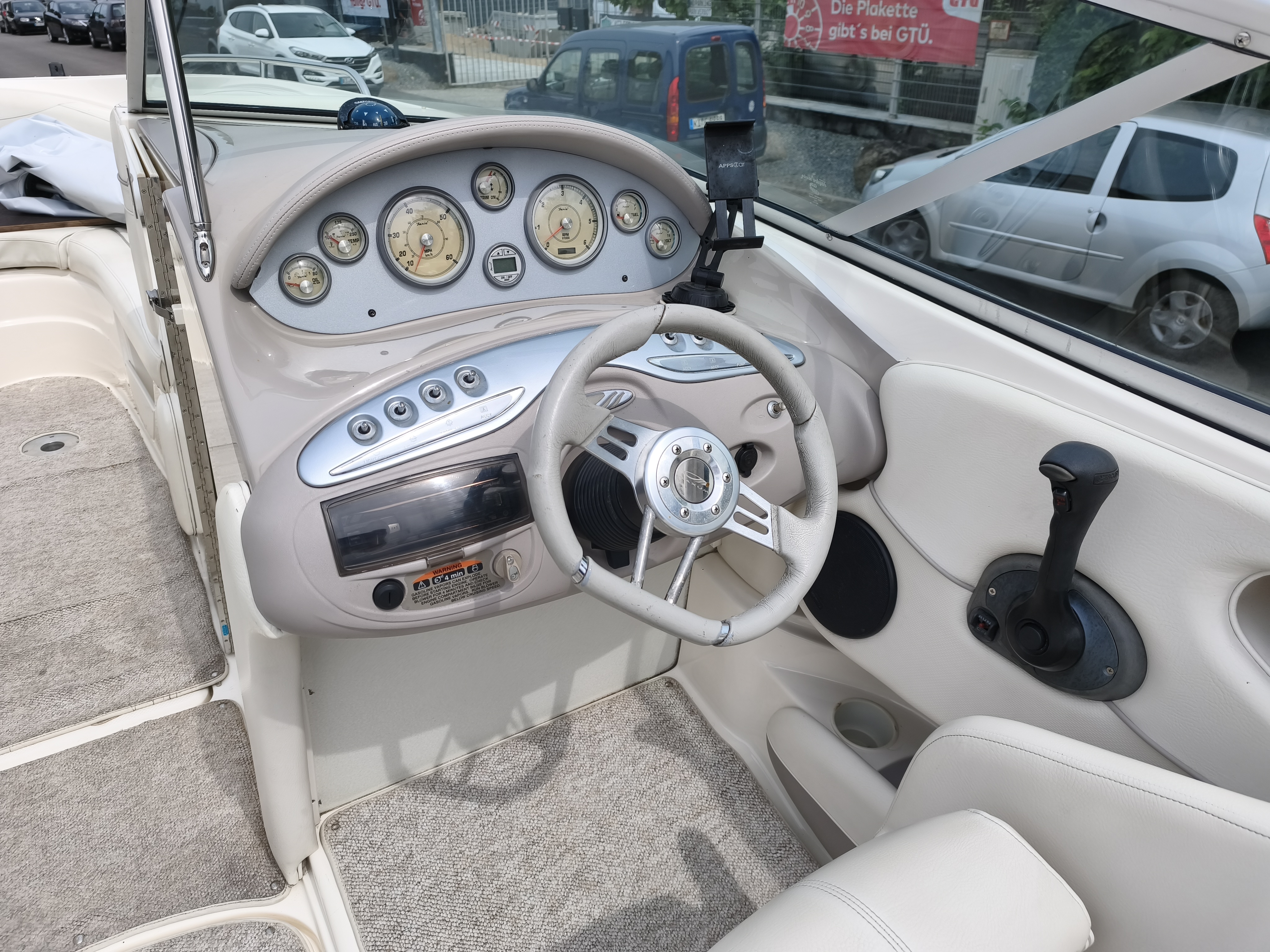 Maxum 2400 SR Bowrider mit Mercruiser 5.7l und Trailer Gebraucht