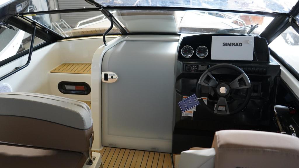 Activ 675 Cruiser mit 175 PS