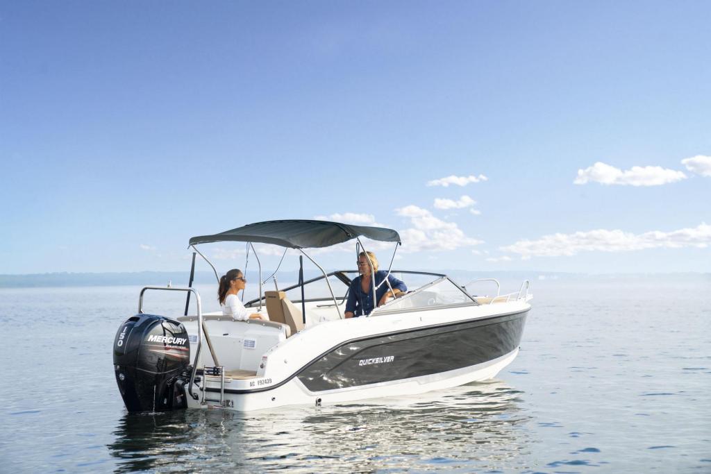 Activ 605 Cruiser mit 115 PS und Trailer